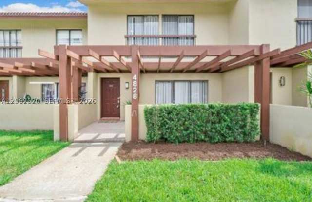 4828 Sheridan St photos photos
