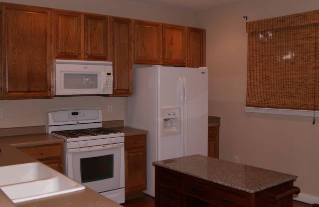 118 Walnut Cove DR. Unit E Gallery 4
