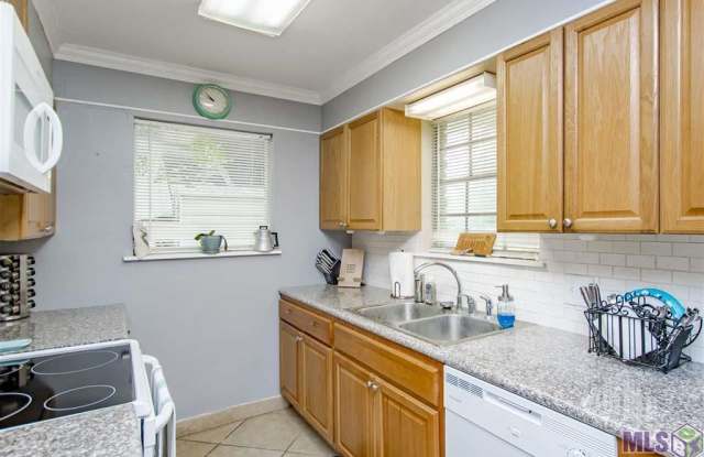 11026 Martin Gallery 4
