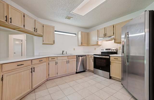 13114 REGENCY WAY Gallery 4
