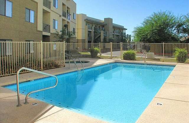Rancho Cielo - Senior Housing Gallery 3