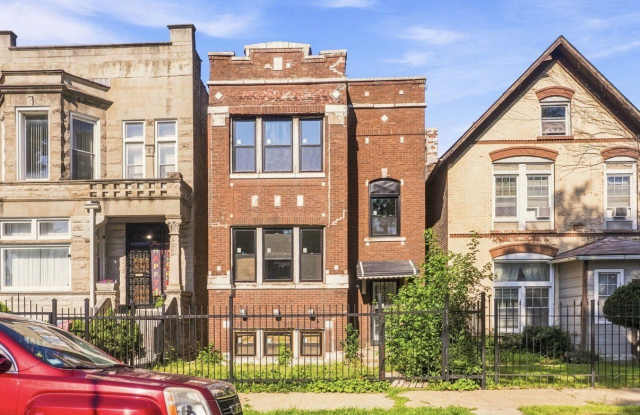 2112 S Drake Avenue Gallery 1