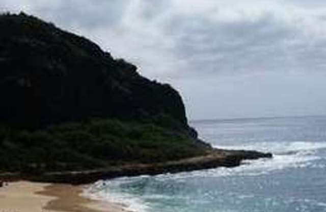 Oceanfront 1 Bedroom, 1 Bath - Makaha Beach Cabanas (Unfurnished) photos photos