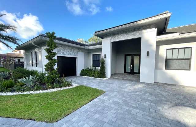 11181 SW 92nd Ave photos photos