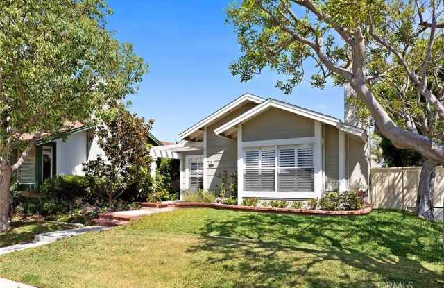 7 Wayfarer - 7 Wayfarer, Irvine, CA 92614