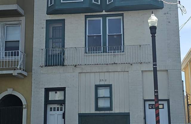 2312 Arctic Ave photos photos