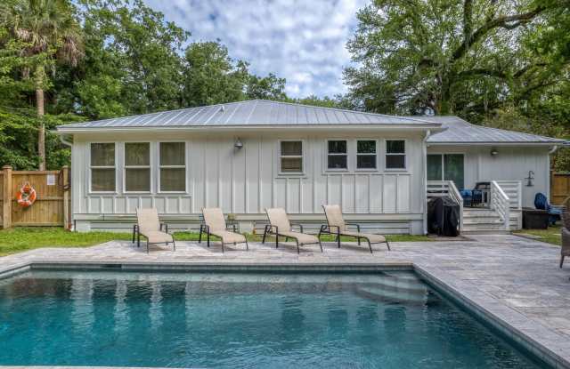 218 Forest Trail Gallery 4