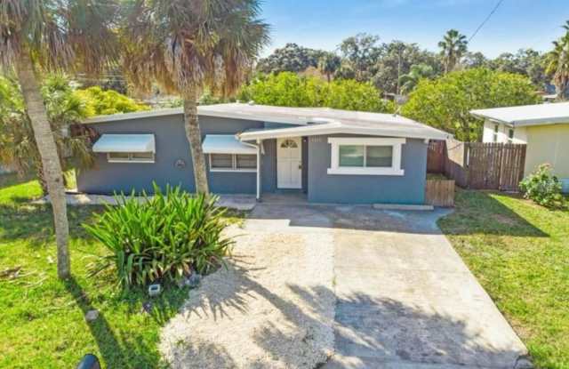 7313 ROYAL PALM DRIVE photos photos