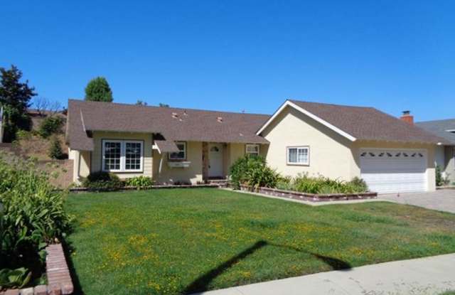 Beautiful 4 + 3 single story Dutch Haven home in Newbury Park - 6 Month Lease photos photos