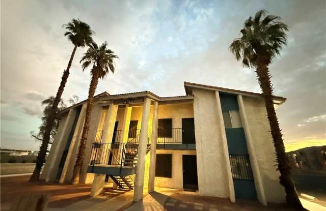 4744 W Twain Avenue Gallery 1