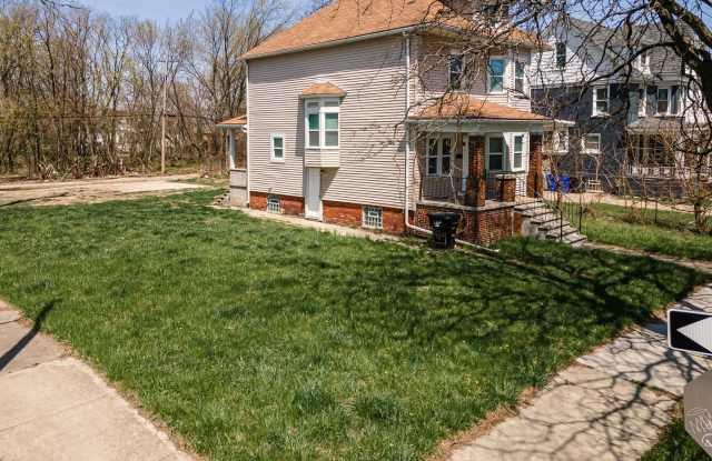 $1,700 - 4 Bed / 1.5 Bath Newly Renovated Home In North End Gallery 4