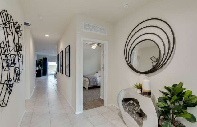 Lovely 4-Bed 2-Bath 3-Car Garage Home for Rent in Coolidge! Gallery 4