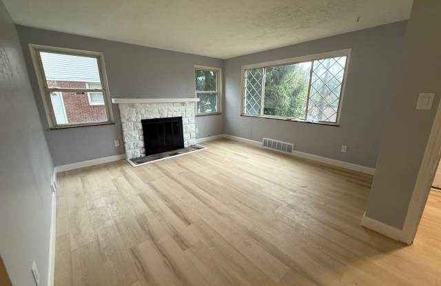 Renovated Home - Verona Gallery 3