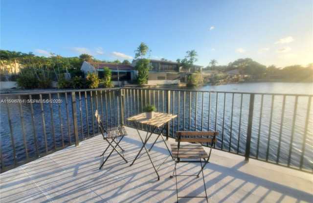 8350 Dundee photos photos 8350 Dundee photos photos