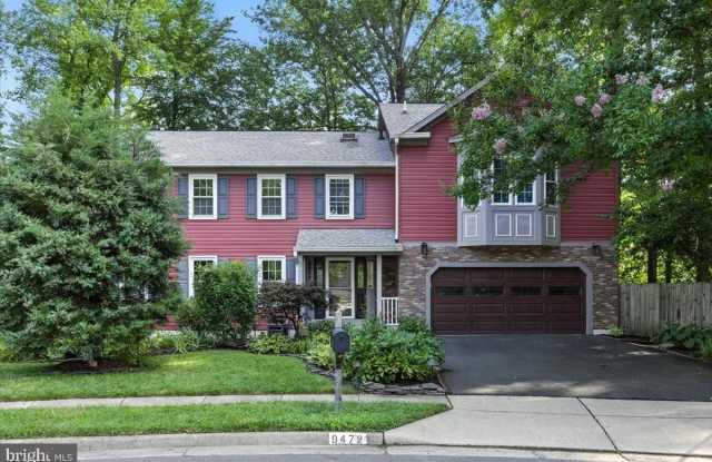 9472 LAPSTRAKE Lane photos photos