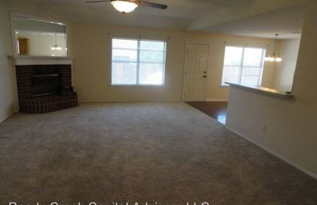 8062 Berkshire Drive Gallery 4