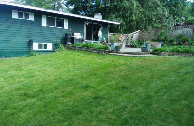 12000 Southeast 73rd Place Gallery 2