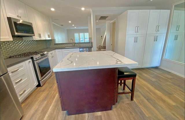 25594 Paseo La Cresta Gallery 2