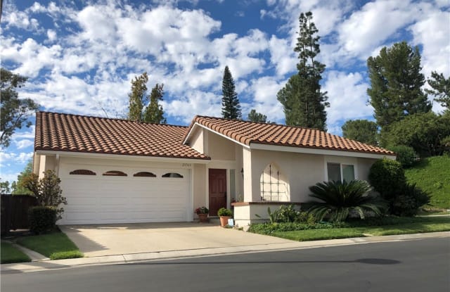 23763 Calle Azorin - 23763 Calle Azorin, Mission Viejo, CA 92692