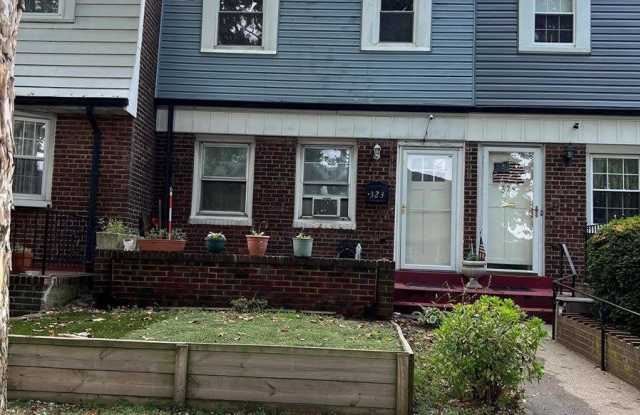 323 Stevens Ave photos photos