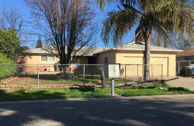 4 bedroom house in Olivehurst photos photos