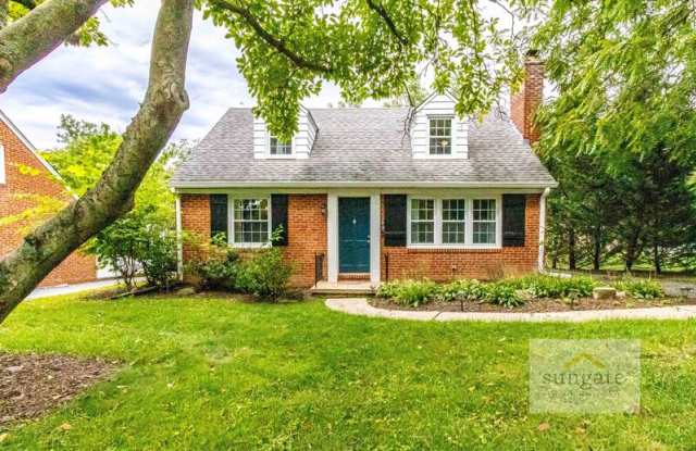 326 Lincoln Ave photos photos
