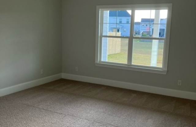 206 Grange Circle Gallery 3
