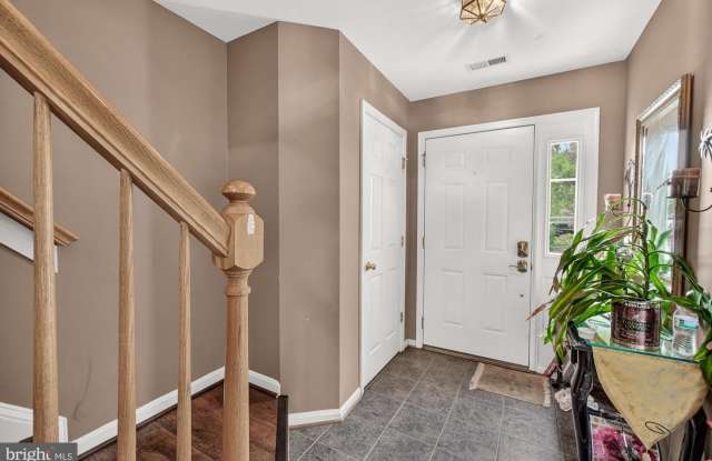 2572 CARRINGTON WAY Gallery 4