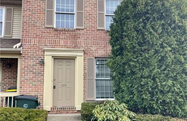 573 Ponds Edge Lane unit: A4 photos photos