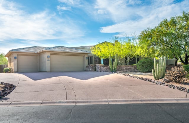6540 E OBERLIN Way - 6540 East Oberlin Way, Scottsdale, AZ 85266
