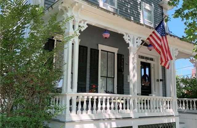 201 High Street - 201 High Street, Bristol County, RI 02809