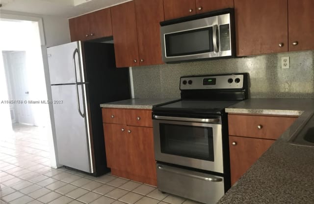 6482 SW 10th Ct - 6482 Southwest 10th Court, North Lauderdale, FL 33068