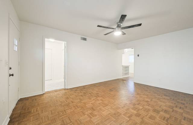 941 Northeast 28th Street Gallery 4