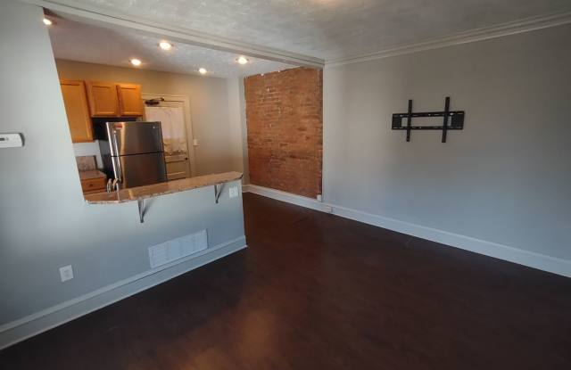 327 - Sloane - 18813 Sloane Avenue, Lakewood, OH 44107