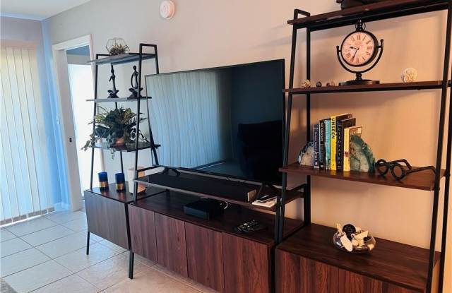 5530 Rattlesnake Hammock Rd unit: K103 photos photos 5530 Rattlesnake Hammock Rd unit: K103 photos photos