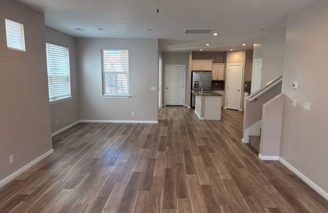 750 W Scarlet Hills Dr Gallery 3