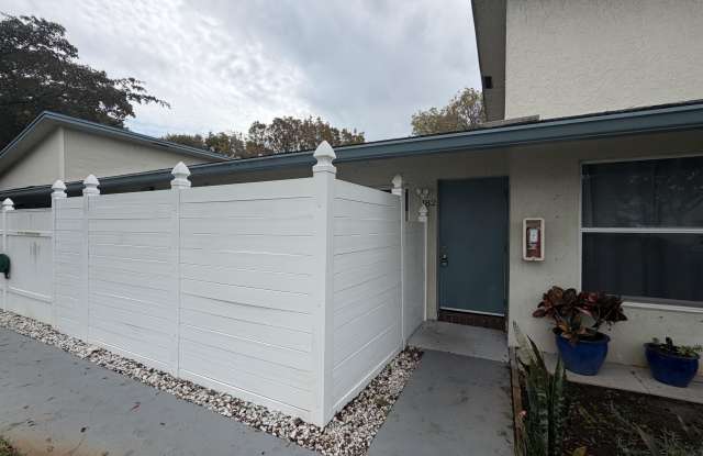 3001 NW 4th Terrace photos photos