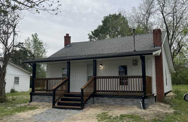 611 2nd St photos photos