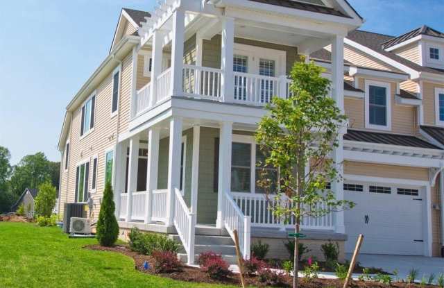 19084 CHARLOTTETOWN Way Gallery 1