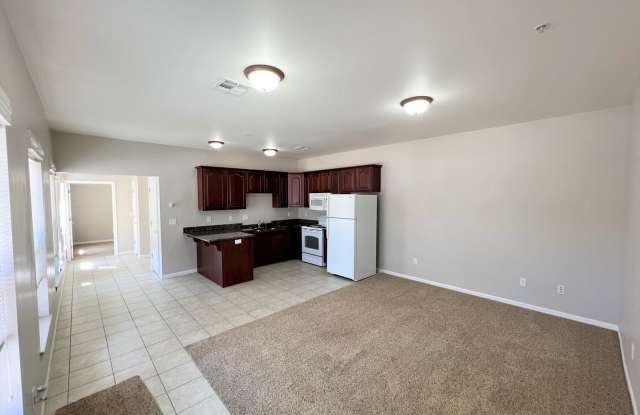 Pre-Leasing for 26/27 School Year photos photos