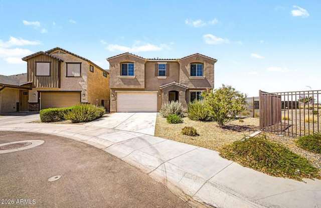 10950 W Beatrice St, Avondale- Amazing 4 bed, 2.5 bath home, so many wonderful features! photos photos