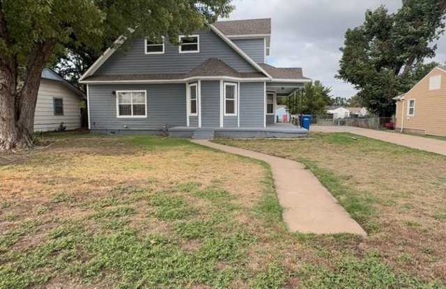 2424 W Oklahoma, Enid, OK 73703 Gallery 3