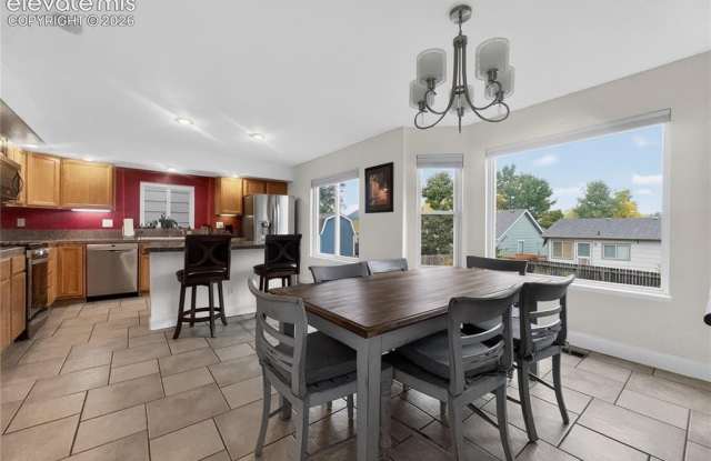 5970 Grapevine Drive Gallery 4