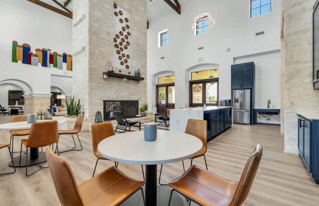 Mission Hills Apartments Gallery 3