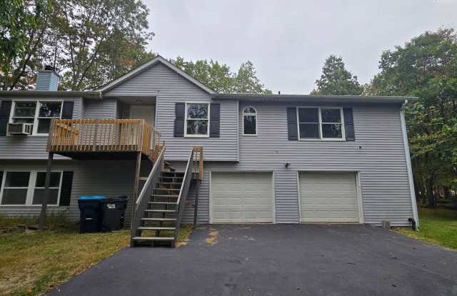 Amazing 3 bedroom in Henryville photos photos