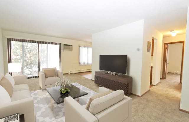 Apache Manor Apartments Gallery 3