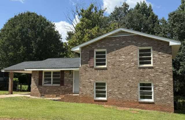 119 Amberwood Lane Gallery 1