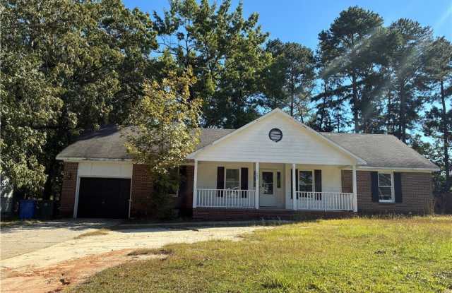1009 Rim Road Gallery 1