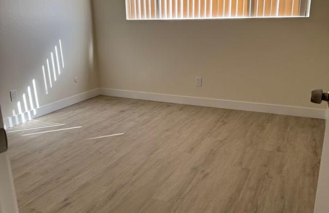$250.00 1st Month's Rent - 12112 Orange Crest Court, Winter Gardens, CA 92040
