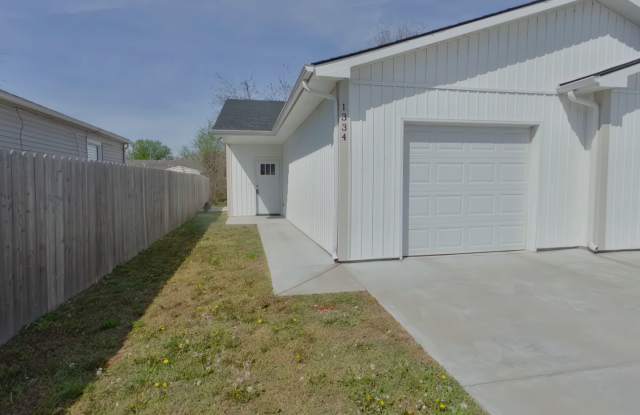 1334 W Haskell photos photos